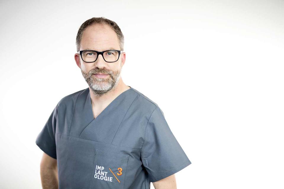 Professor Dr. Kai-Hendrik Bormann Oralchirurg Professor Dr. Bormann